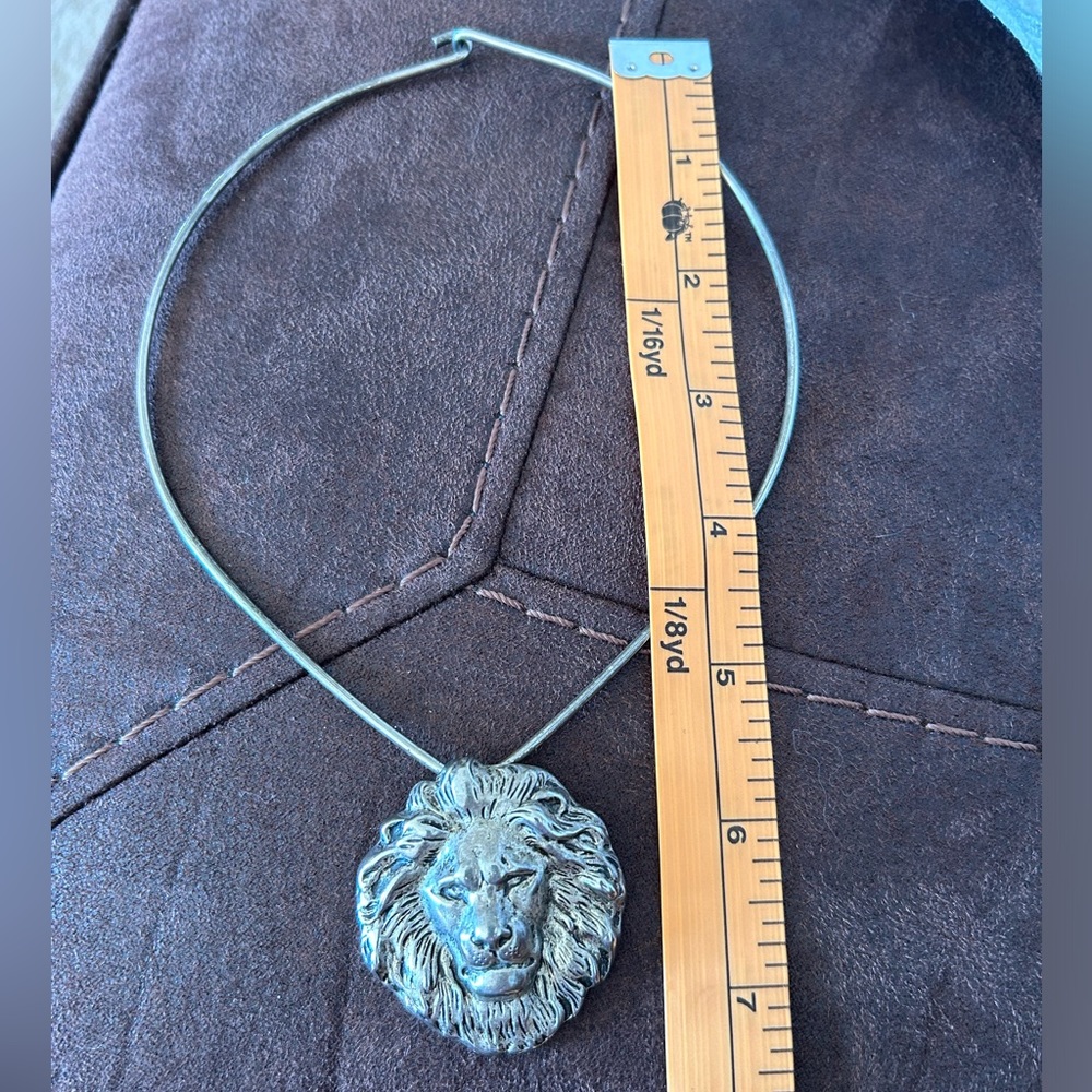 Lion choker from the 90’s